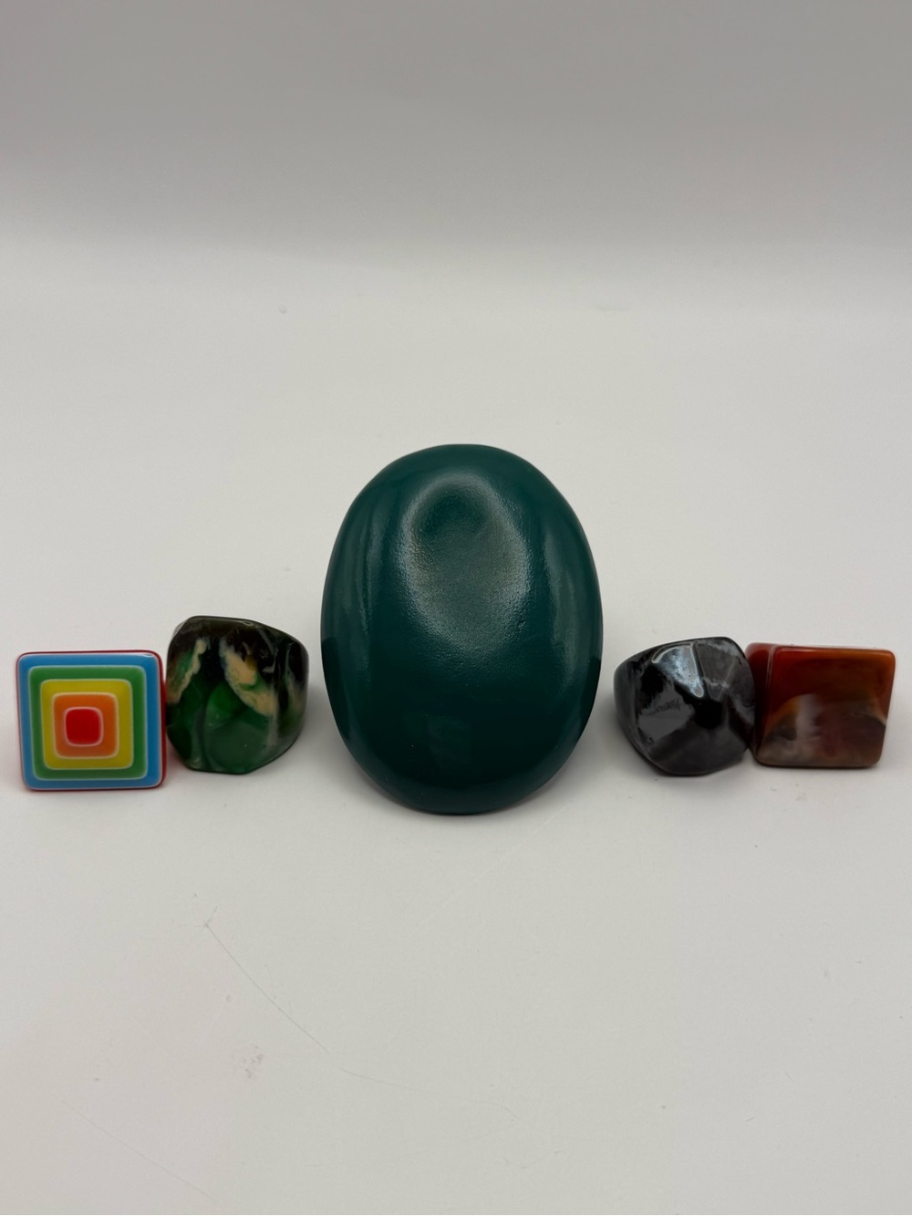 Vintage Lot of 5 Chunky Lucite Resin Statement Rings Retro Y2K Mod